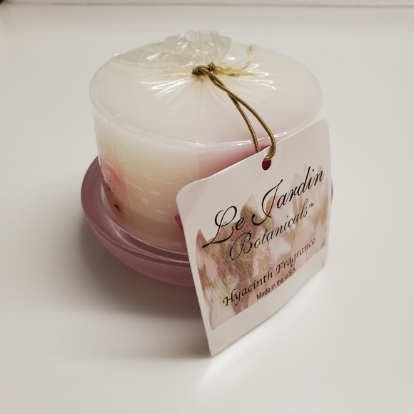 Le Jaedun Candle 1 Wick Flower Design - Picture 1 of 13
